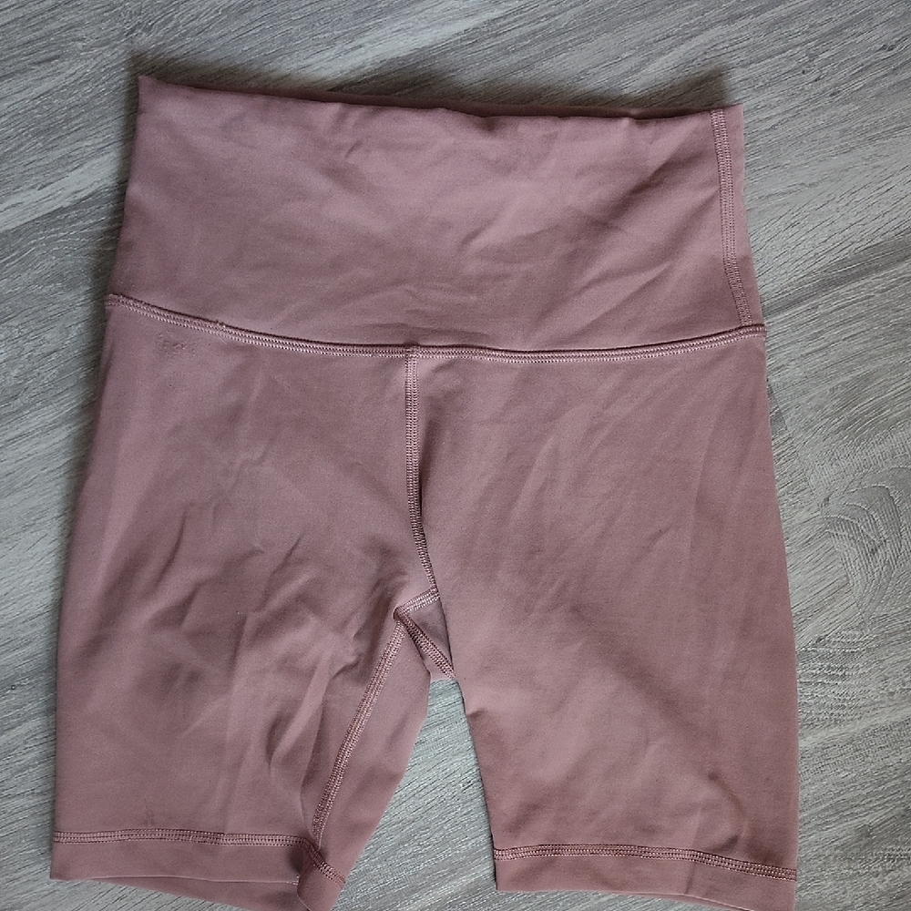 lululemon athletica Dusty Rose Bike Shorts